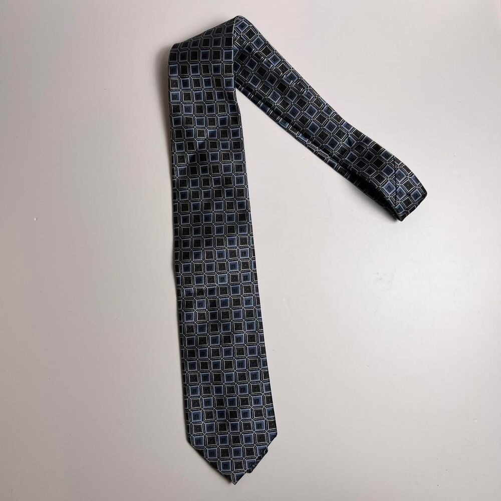NWT JOS A Bank Men's necktie Signature Black & Blue Silk Tie - Picture 2 of 5